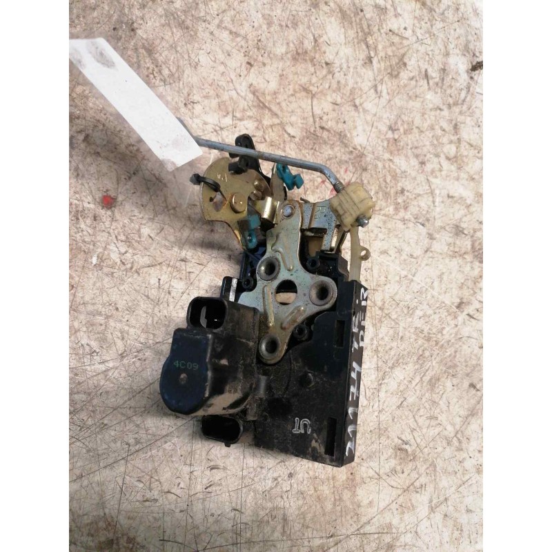 Recambio de cerradura puerta trasera derecha para daewoo tacuma se referencia OEM IAM   2 PINS - Gris 2
