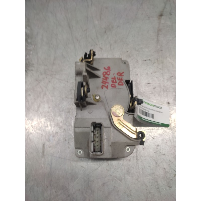 Recambio de cerradura puerta delantera derecha para peugeot 206 berlina xt referencia OEM IAM  6 PINS 2