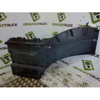 MOLDURA PUERTA DELANTERA IZQUIERDA 