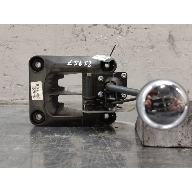 Recambio de palanca cambio para jeep compass (mk49) 2.2 crd referencia OEM IAM 68044041A  