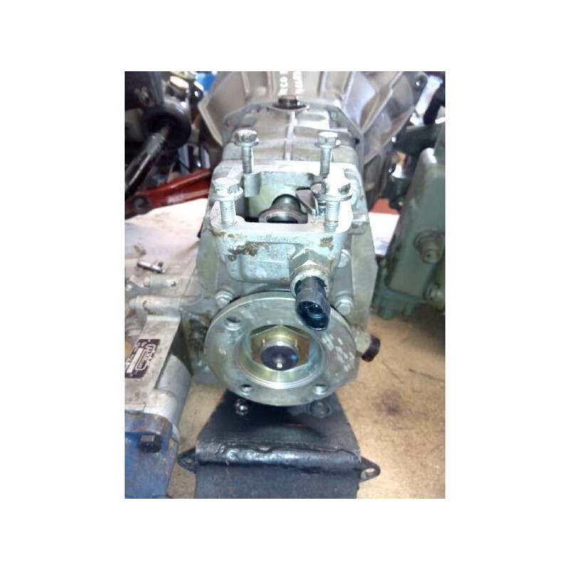 Recambio de caja cambios para iveco trucks daily 35 e 10 (103cv) referencia OEM IAM 2826.24095 93809979 1820850 3