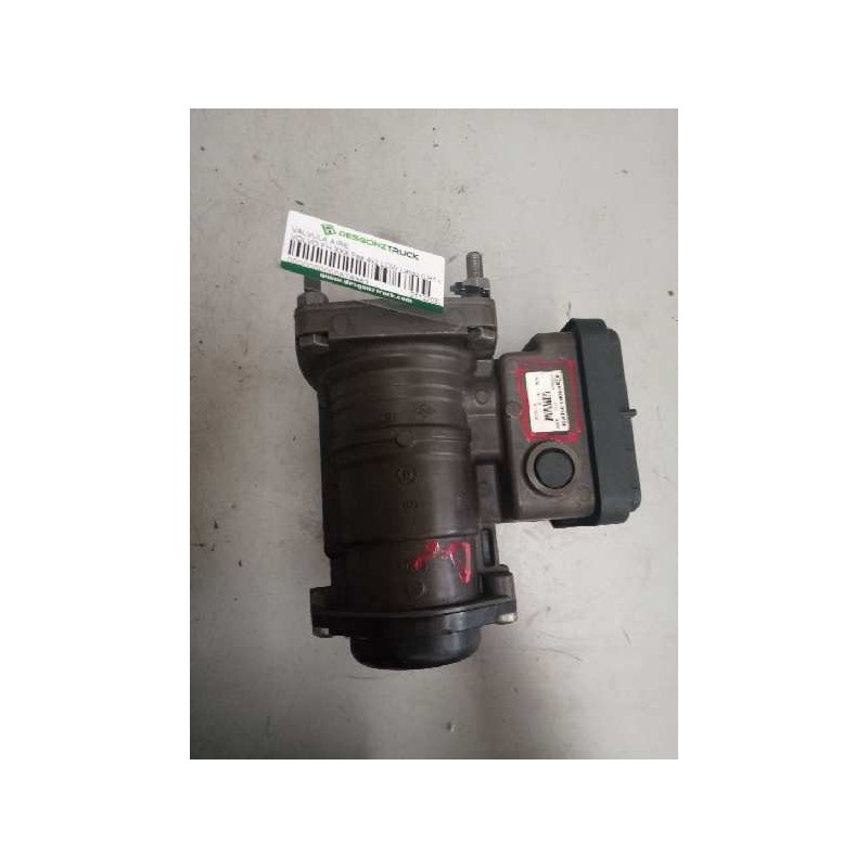 Recambio de valvula aire para volvo fh 440 fsa 4x2 low largo (lh1 o l2h1) referencia OEM IAM 21122037 K020624 VALVULA EBS - Blanco