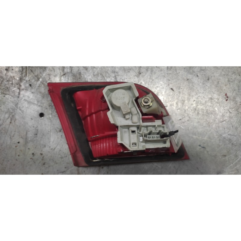 Recambio de piloto trasero derecho interior para audi a3 (8p) referencia OEM IAM   3 PINS - Azul 2