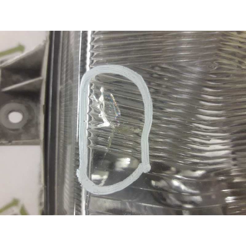 Recambio de faro derecho para mercedes-benz vito marco polo (638) 112 cdi referencia OEM IAM - Negro 3