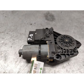 Recambio de motor elevalunas trasero derecho para volkswagen passat berlina (3b2) comfortline referencia OEM IAM 0130821696  