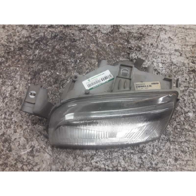 Recambio de faro izquierdo para fiat punto berl. (176) 90 elx referencia OEM IAM 46402650 2
