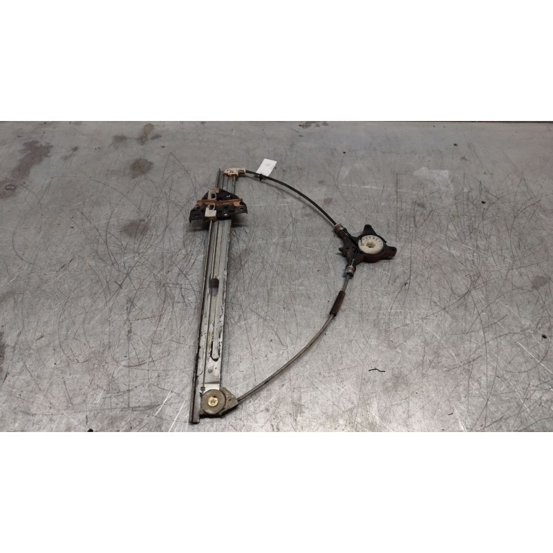 Recambio de elevalunas delantero izquierdo para mazda 3 berlina (bk) 1.6 crdt active referencia OEM IAM   