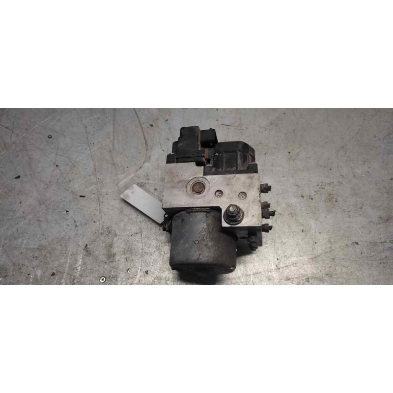 Recambio de abs para toyota corolla (e12) 1.4 d-4d luna compact referencia OEM IAM 4451002050 - Rojo 2